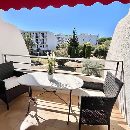 Apartment Renove Climatise Avec Parking Prive Pres Des Plages, Commerces Et Restaurants - Fr-1-716-68 *